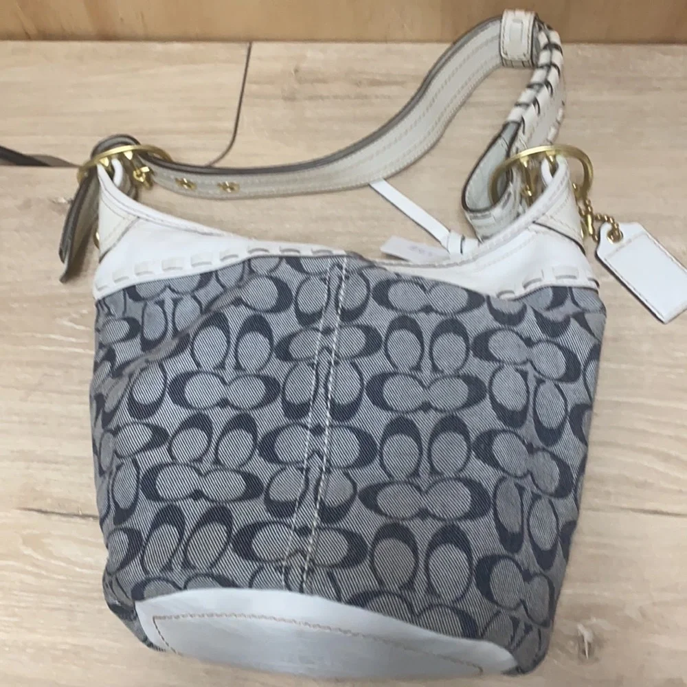 coach bag - Picture 3 of 11